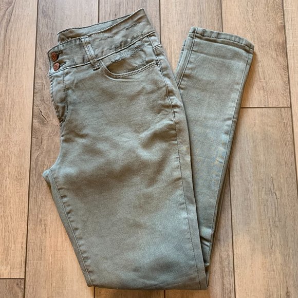 Vanity Denim - Vanity Sage Green Skinny Jeans Women's Size 29